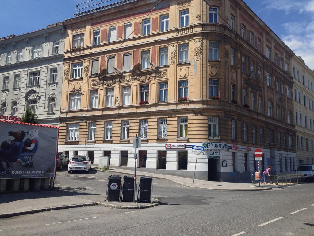 Big Vintage Style Flat Near Schonbrunn Lejlighed Wien Eksteriør billede
