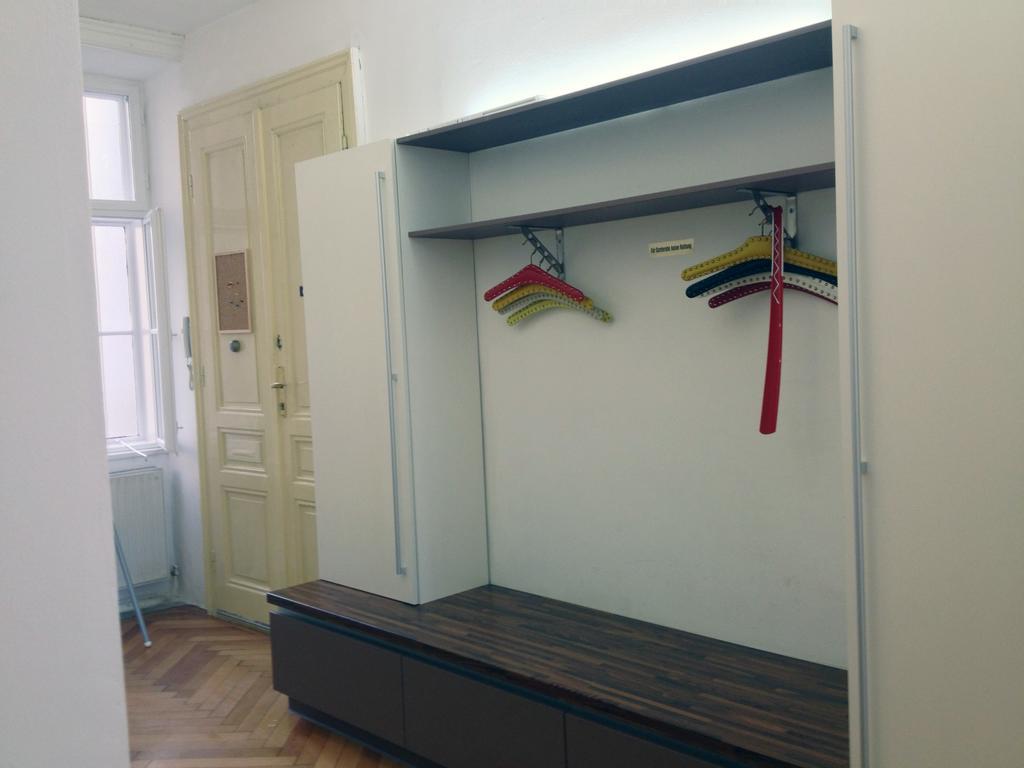 Big Vintage Style Flat Near Schonbrunn Lejlighed Wien Eksteriør billede