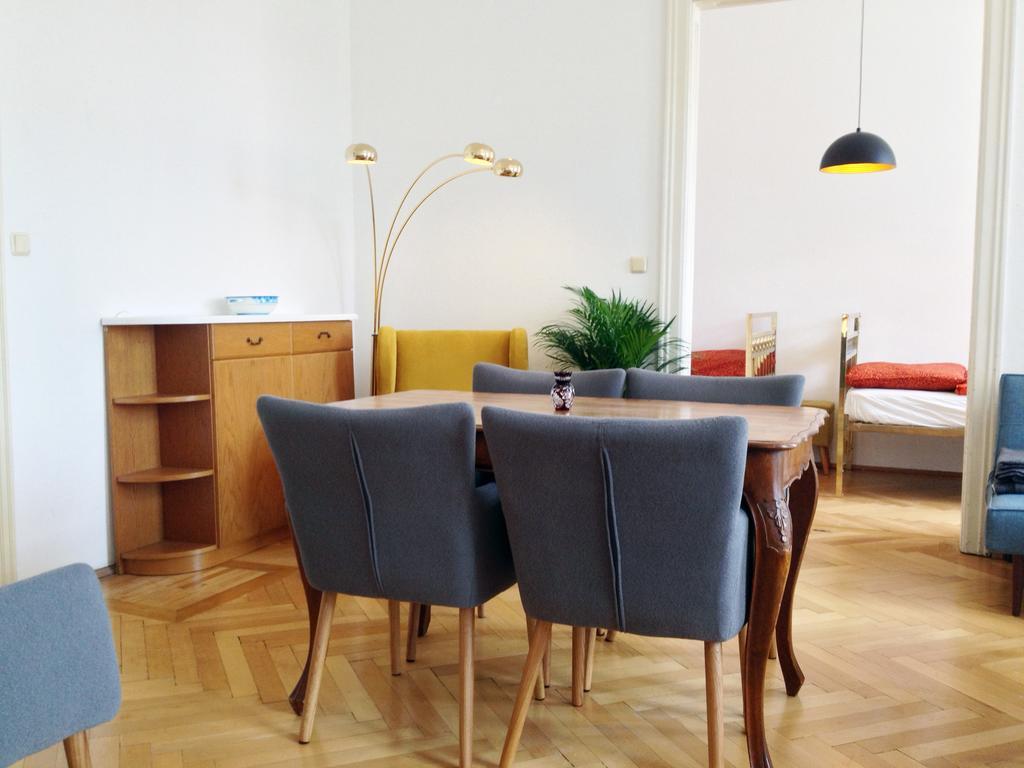 Big Vintage Style Flat Near Schonbrunn Lejlighed Wien Eksteriør billede